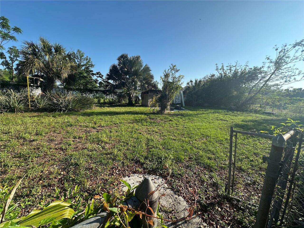 Listing Photo 10
