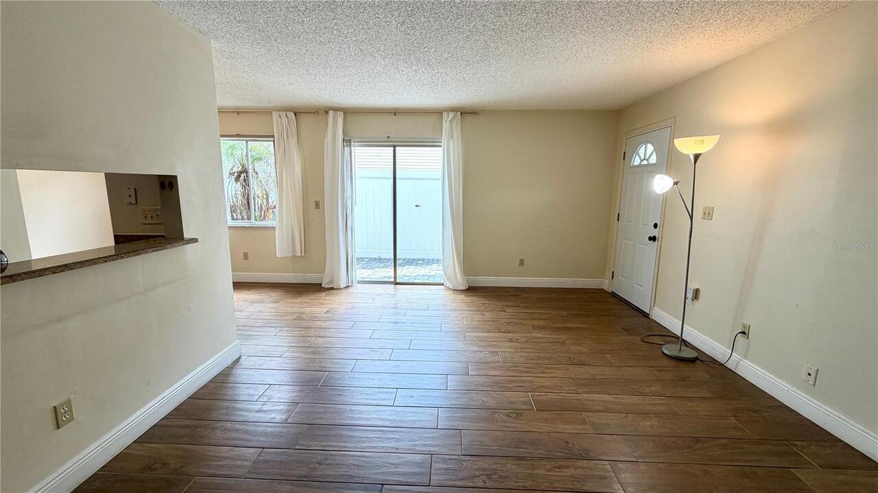 Listing Photo 7