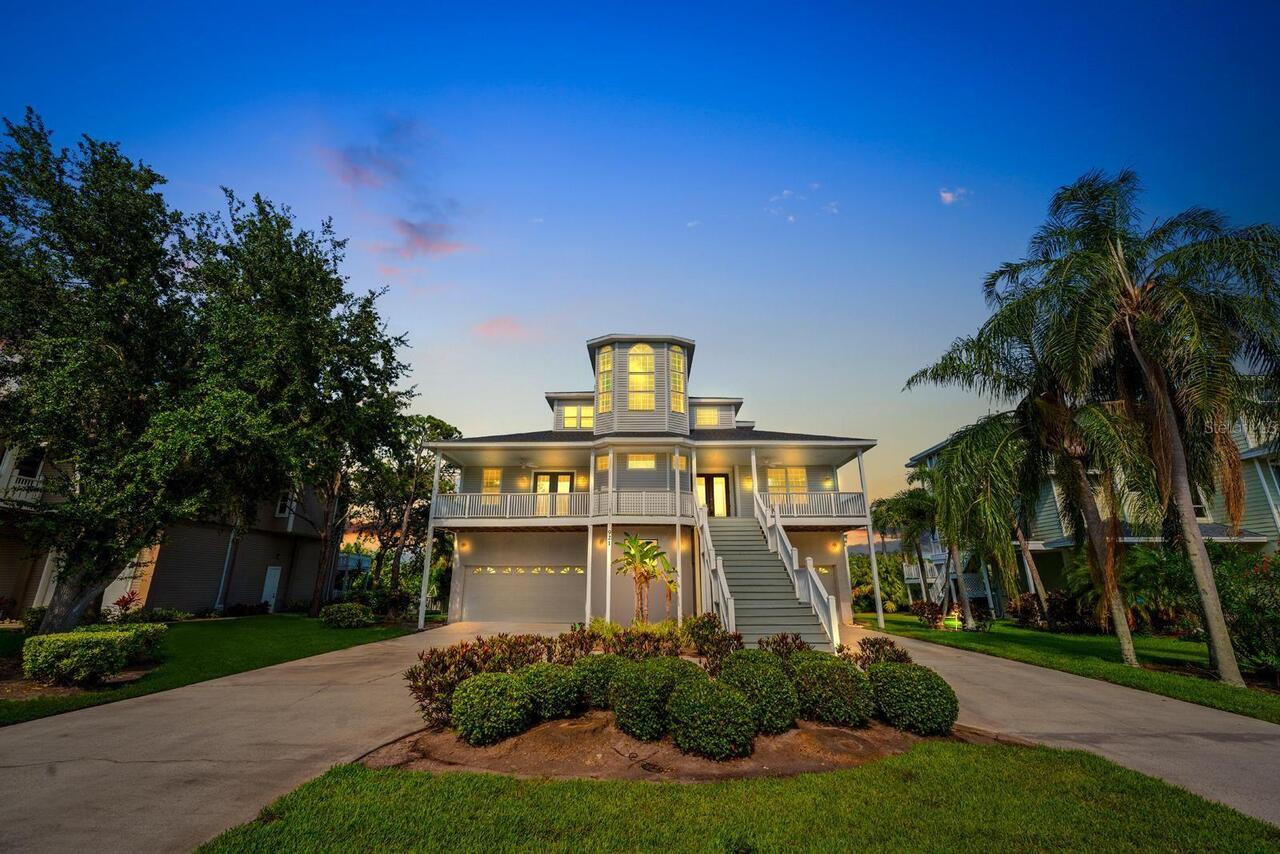 Crystal Beach Real Estate