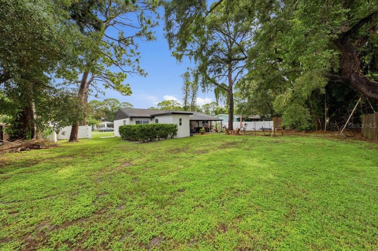 Listing Photo 6