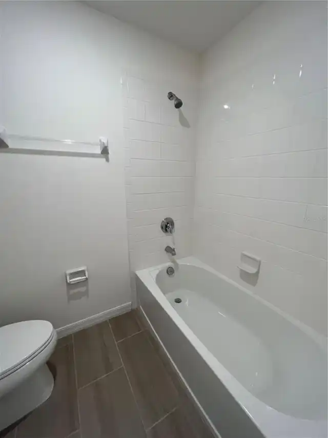 Listing Photo 20