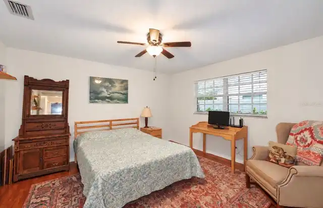 Listing Photo 23