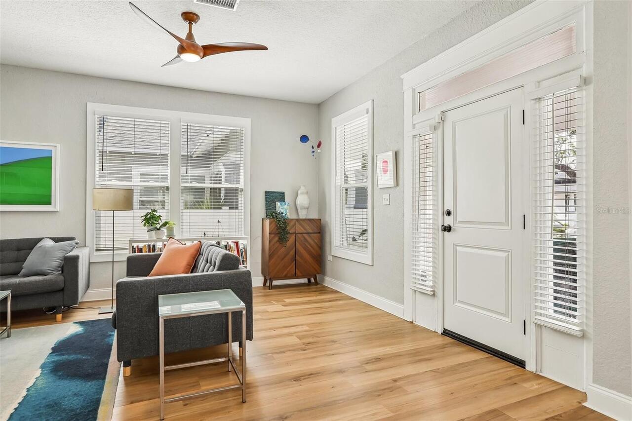 Listing Photo 6