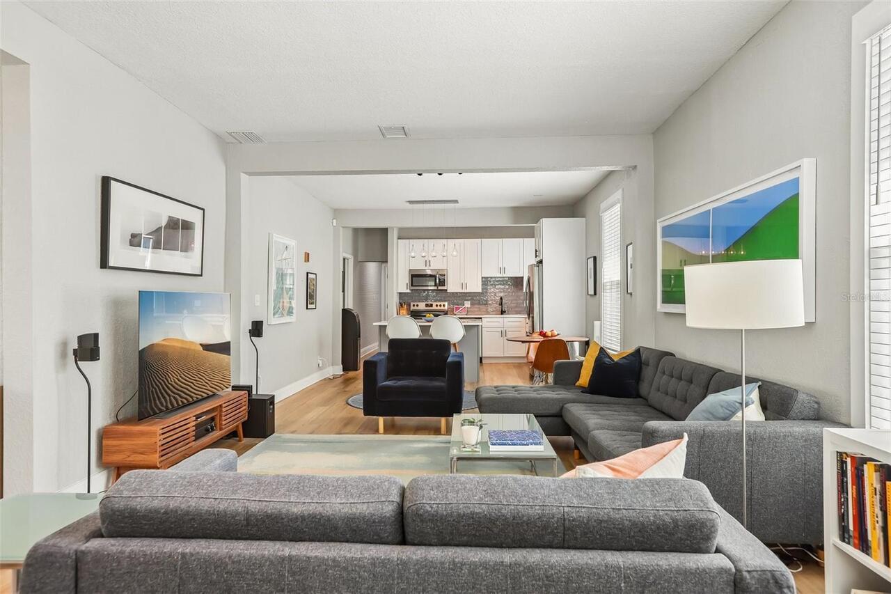 Listing Photo 8