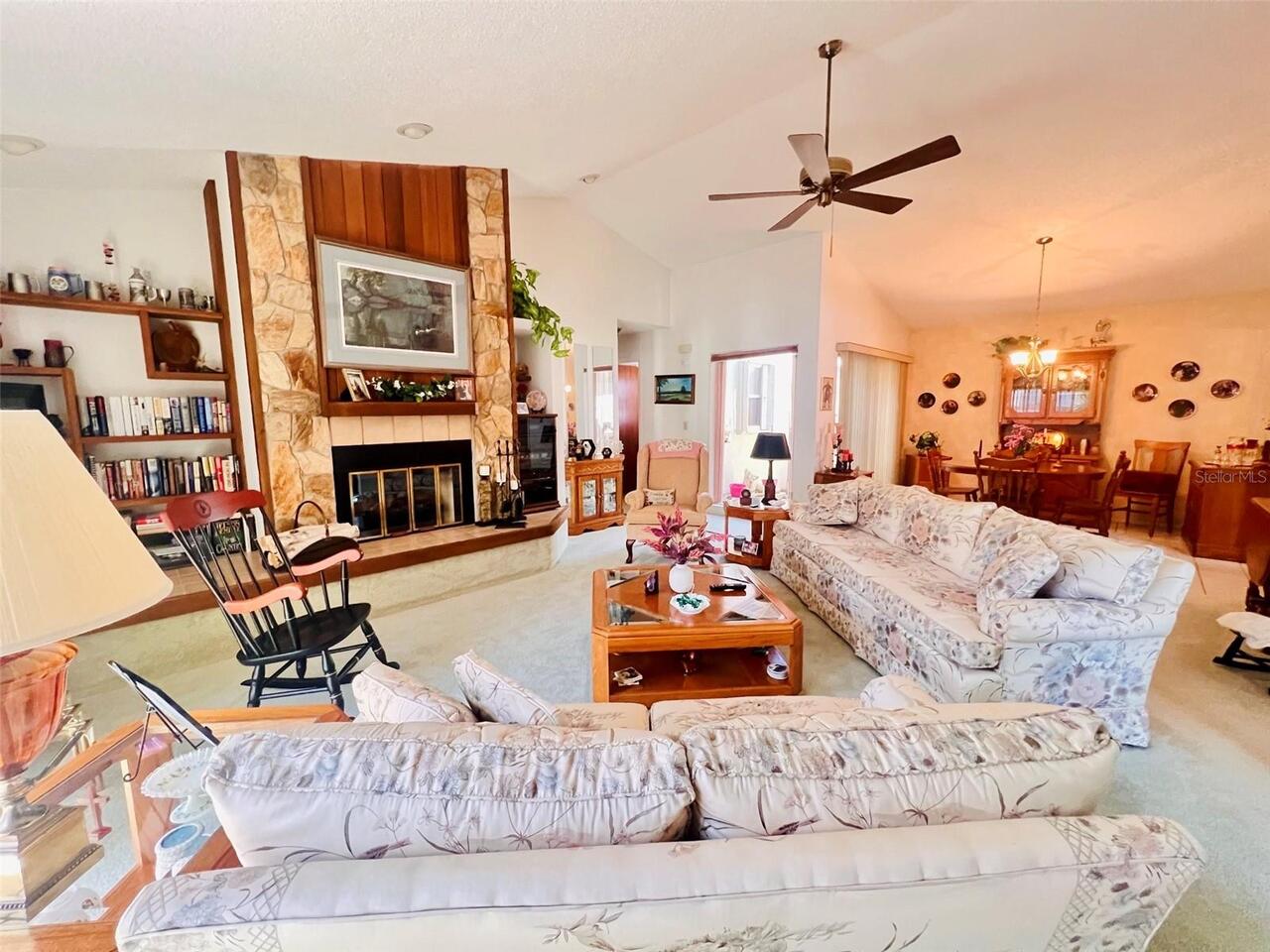 Listing Photo 9