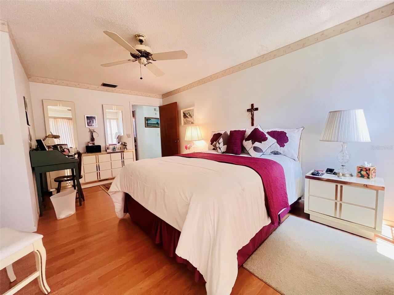 Listing Photo 16