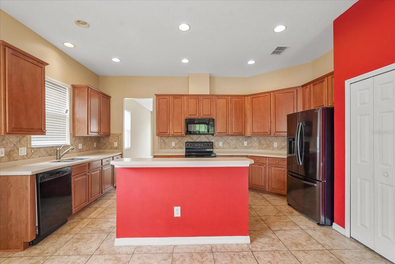 Listing Photo 7