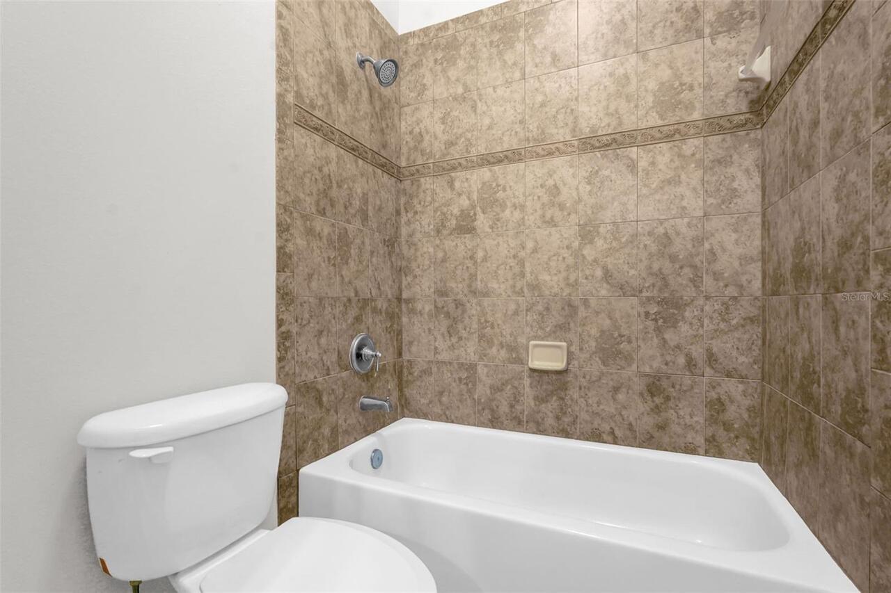Listing Photo 17