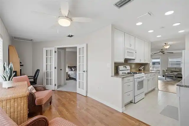 Listing Photo 13
