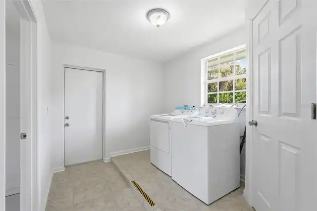 Listing Photo 23