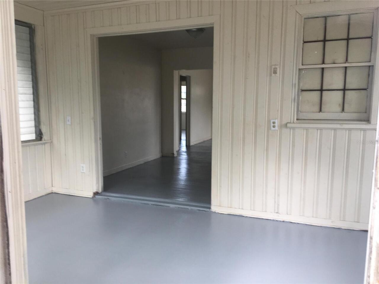 Listing Photo 12