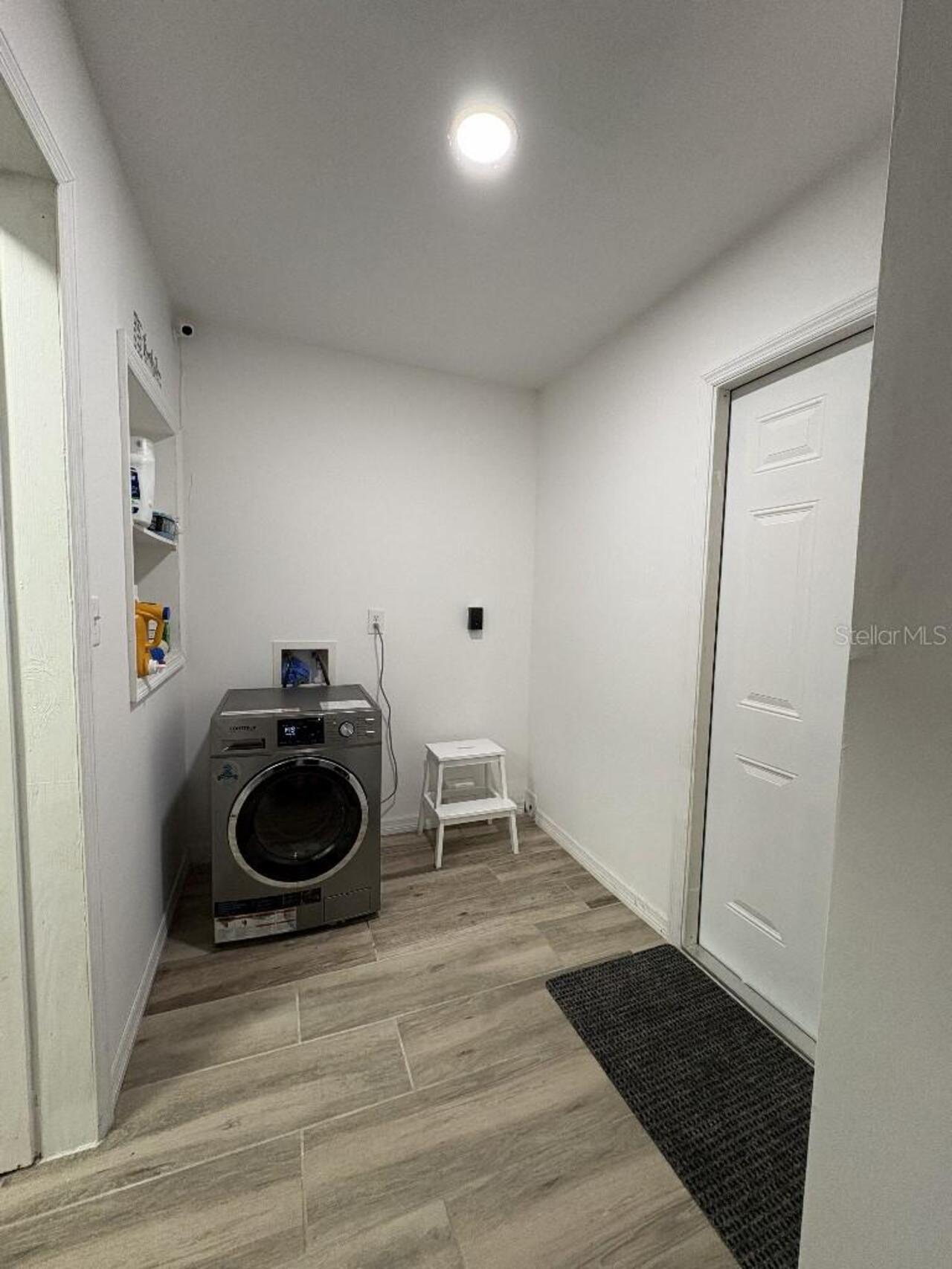 Listing Photo 14