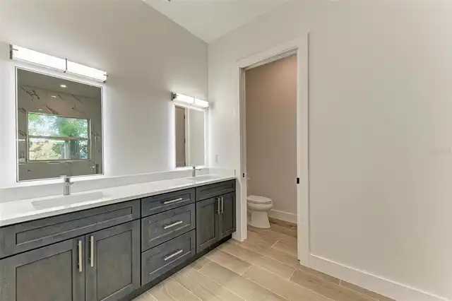 Listing Photo 37