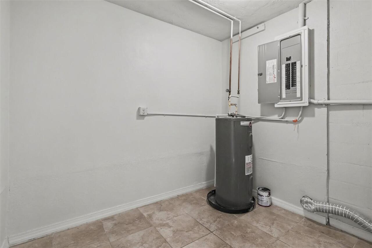 Listing Photo 14