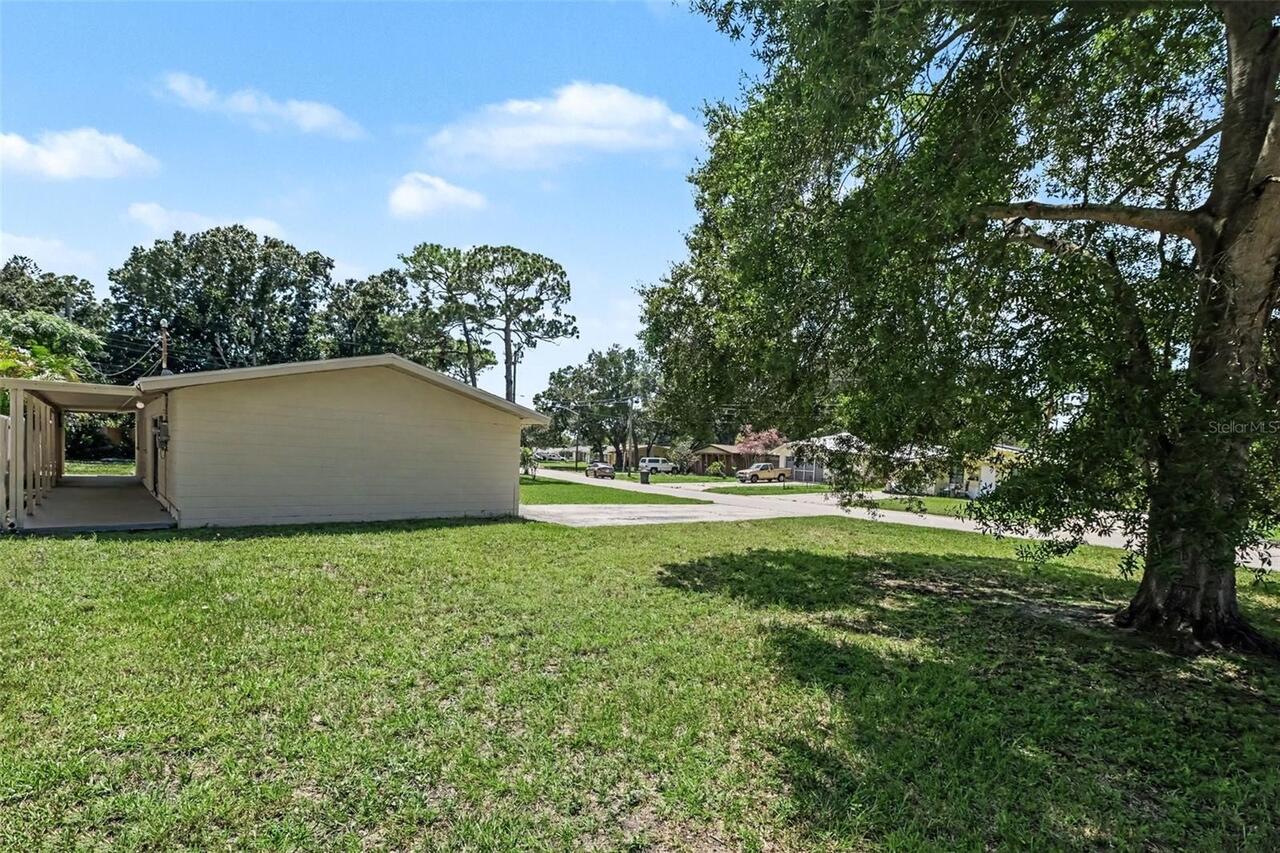 Listing Photo 15