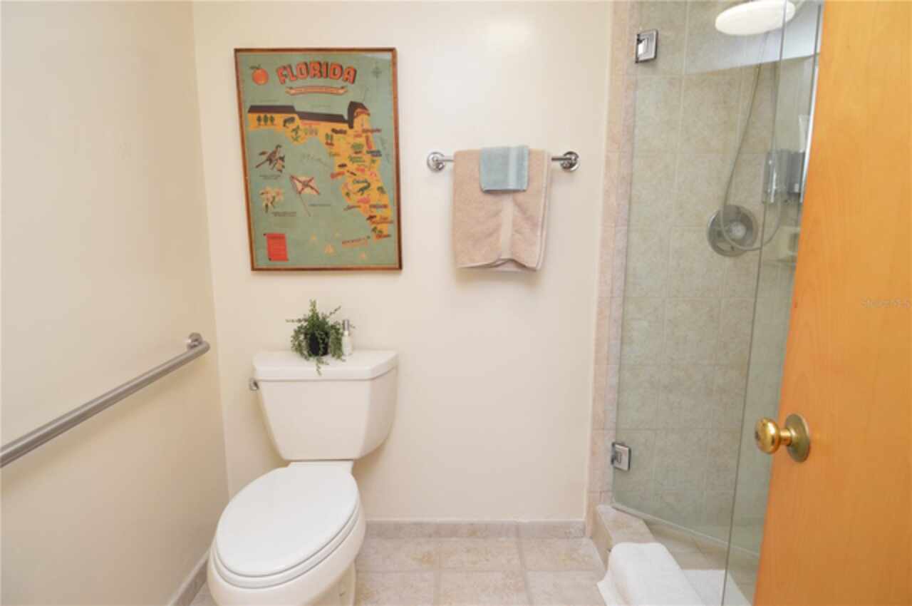 Listing Photo 42