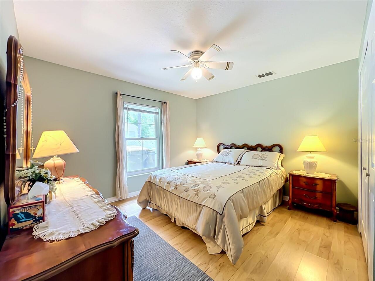 Listing Photo 33