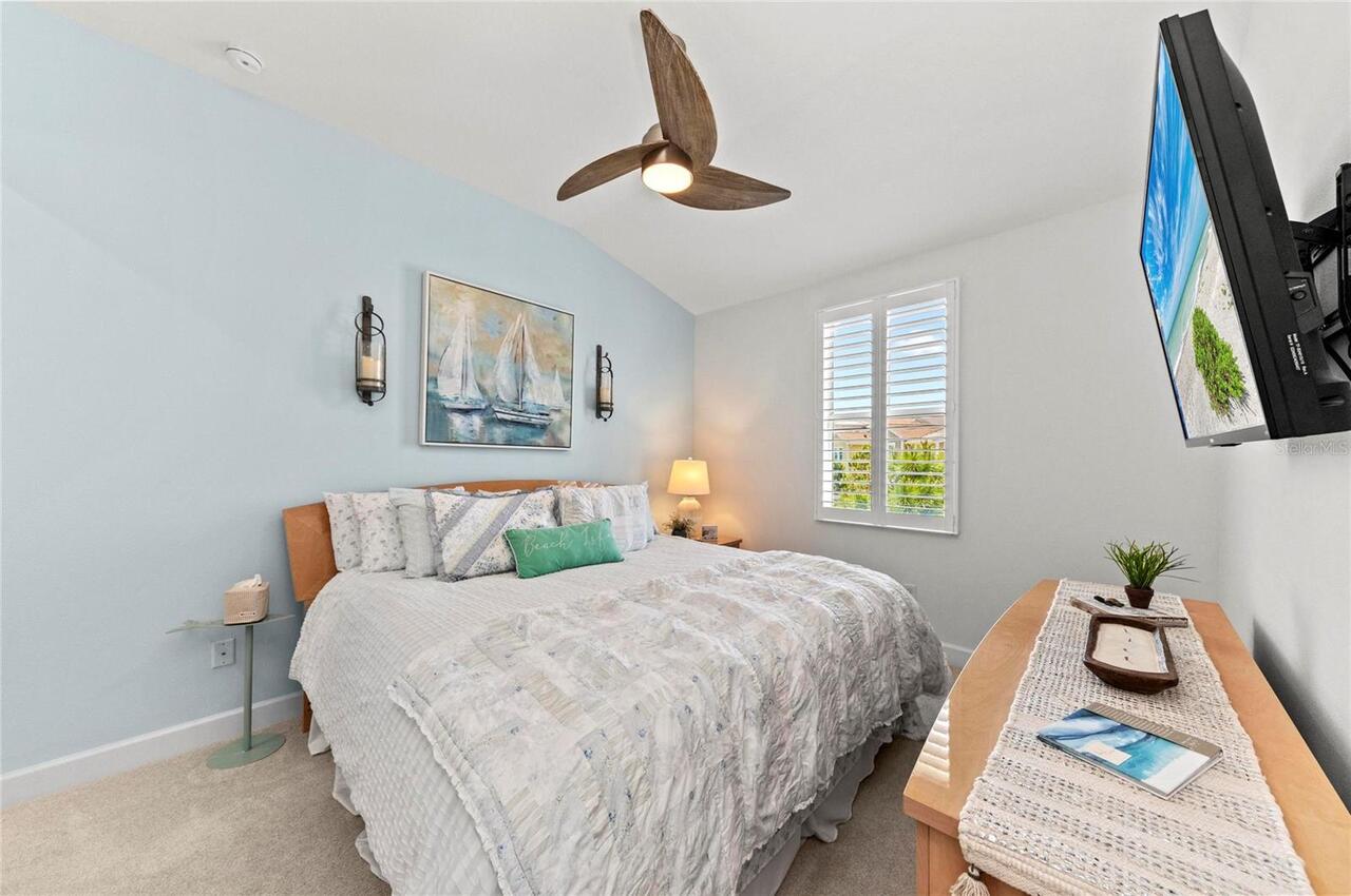 Listing Photo 33