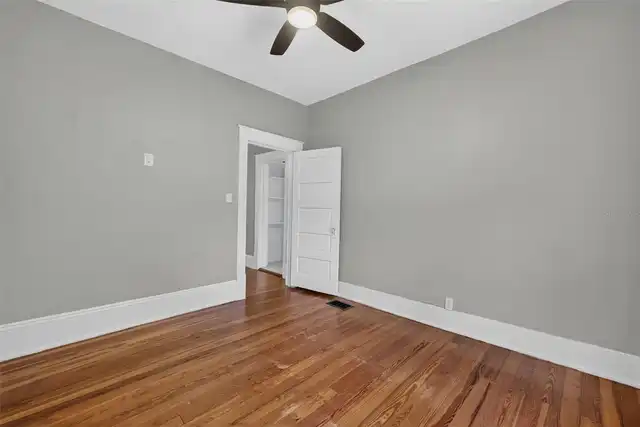 Listing Photo 7