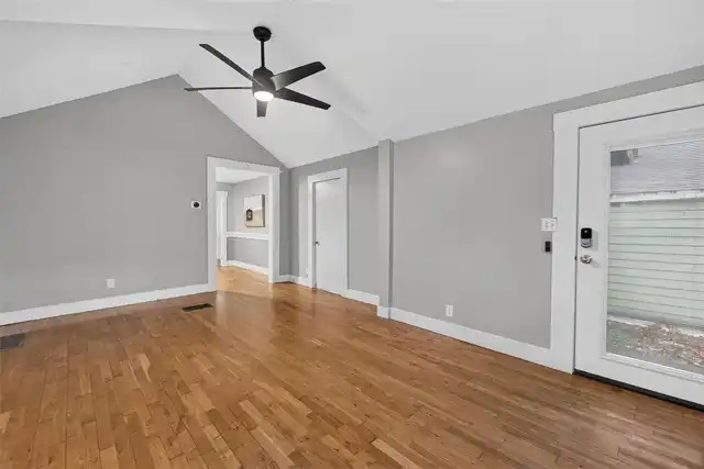 Listing Photo 13