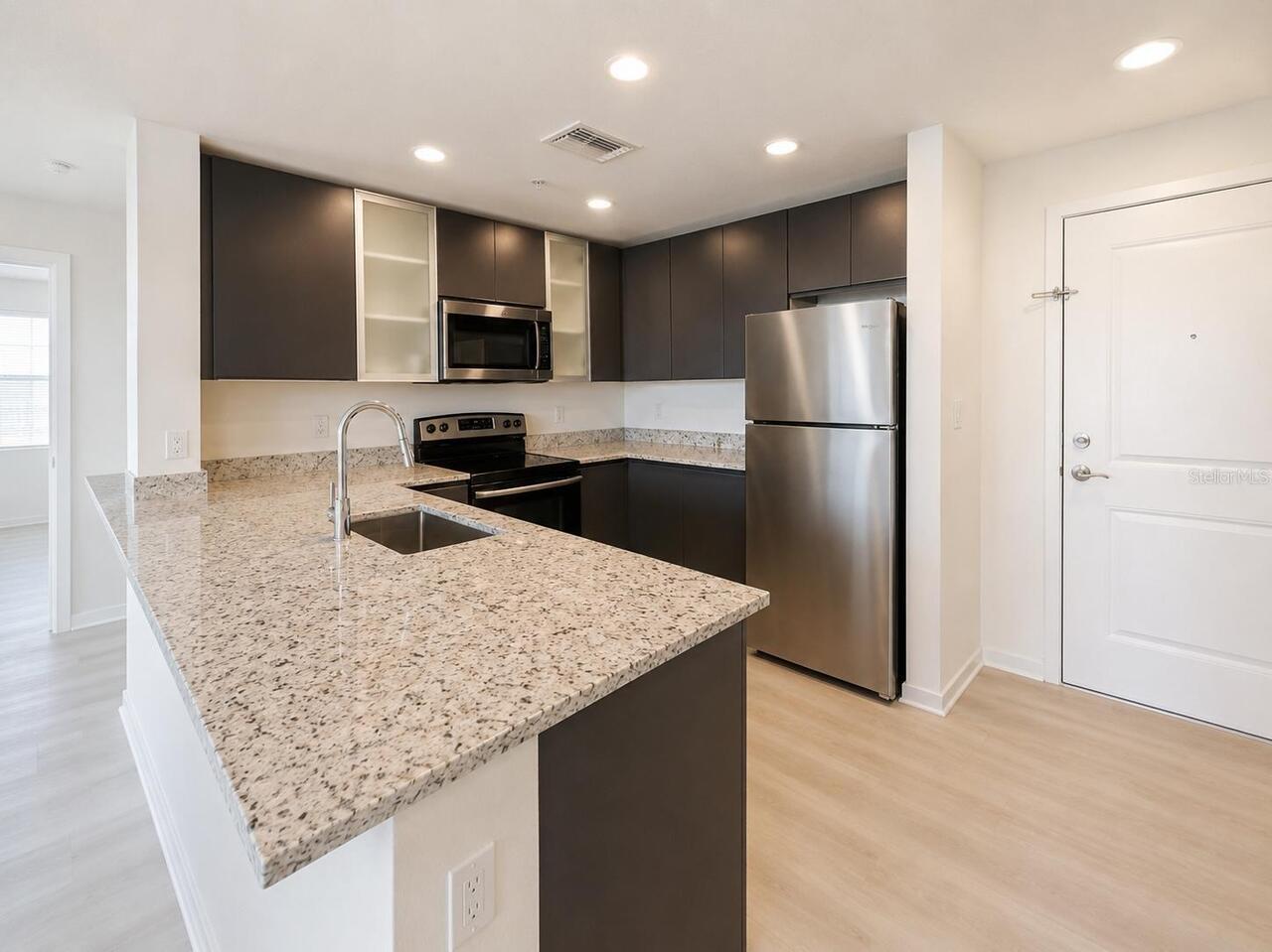 2BR, Residential Lease, 2BA, $1,740
Read More