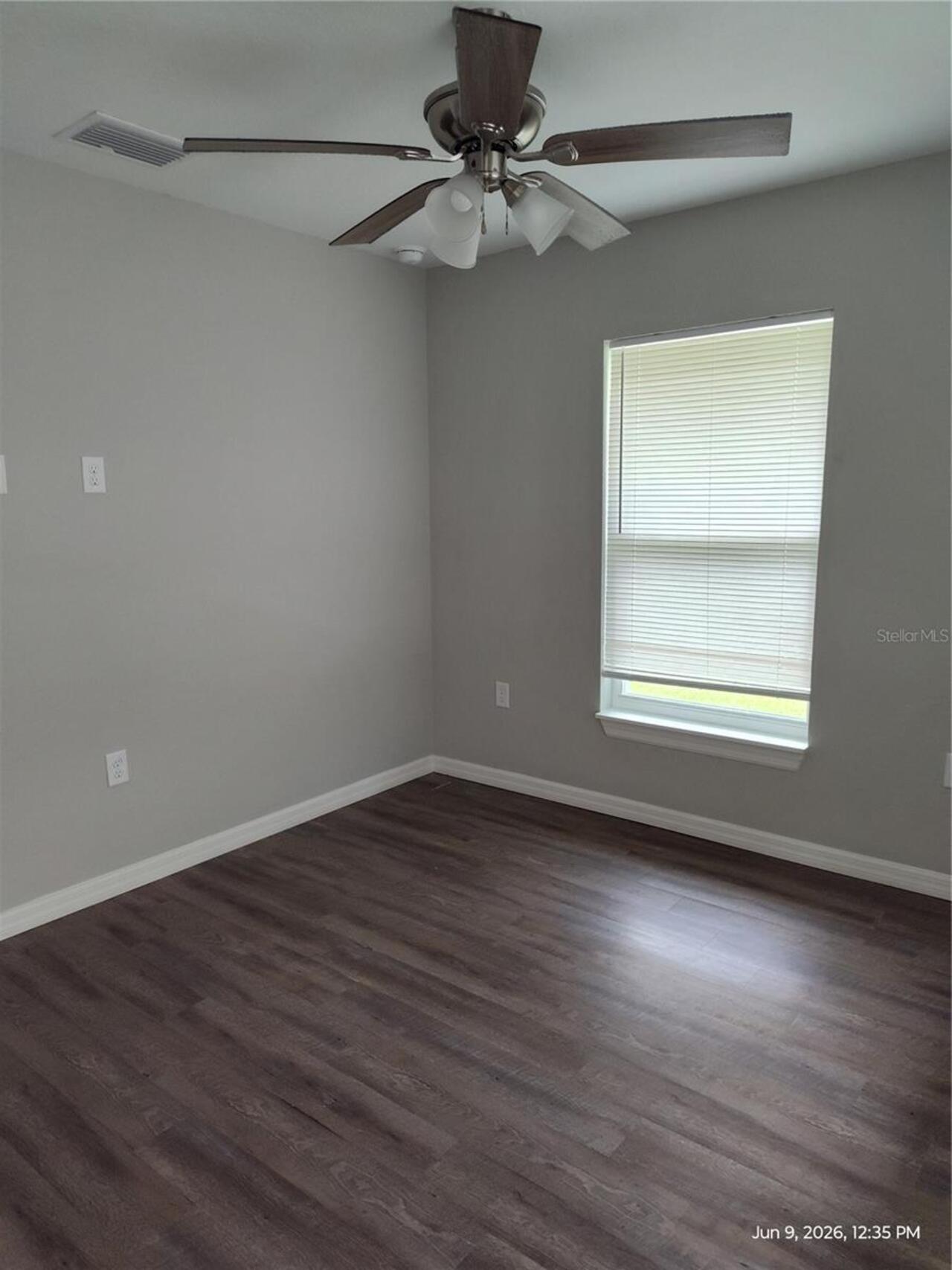 Listing Photo 7