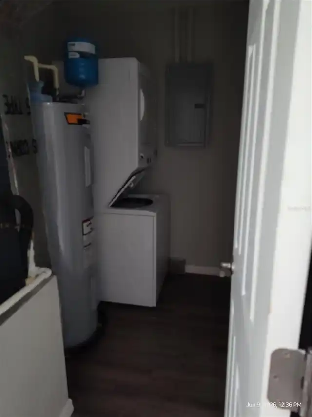 Listing Photo 6