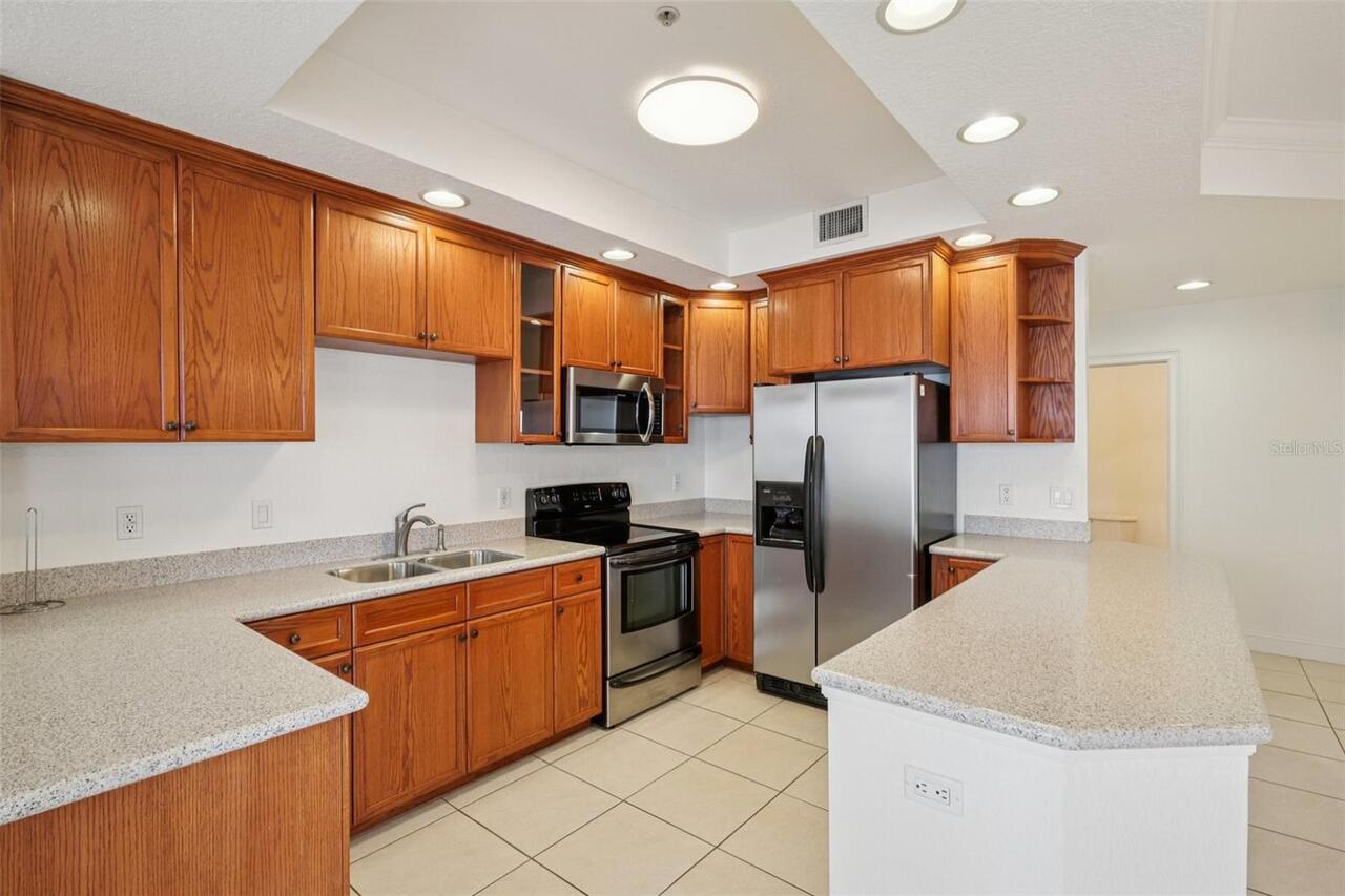Listing Photo 14