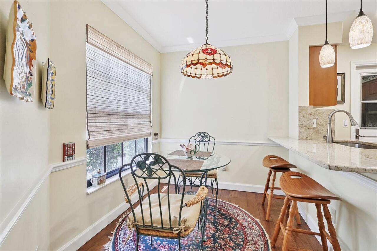 Listing Photo 9