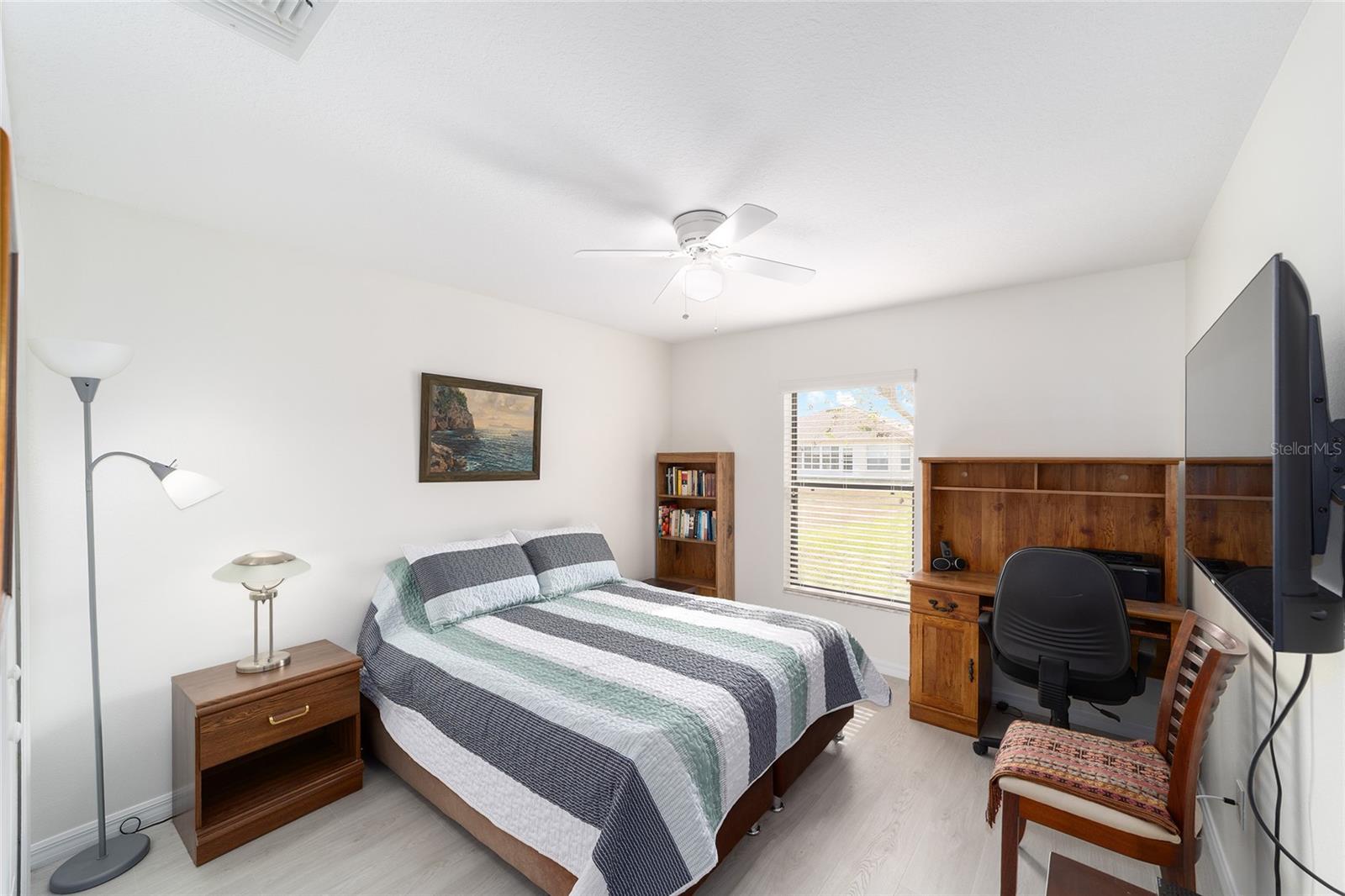 Listing Photo 14
