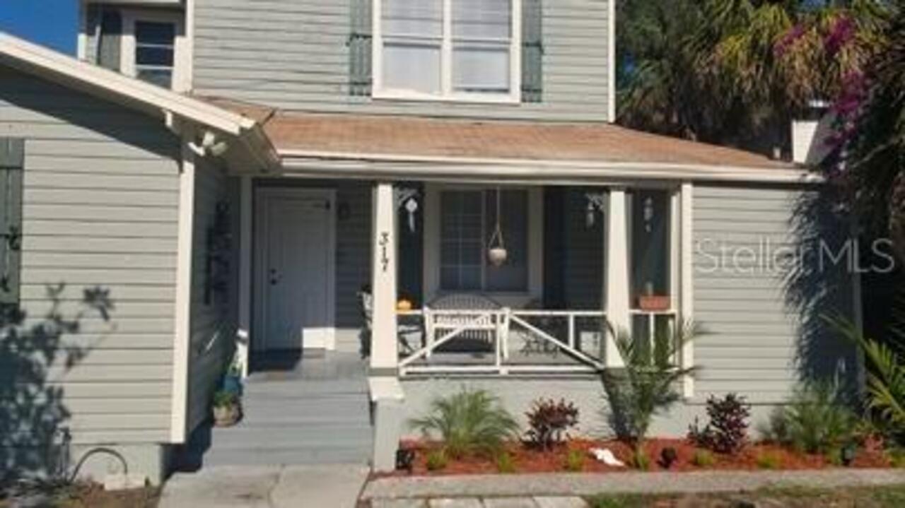 Listing Photo 2