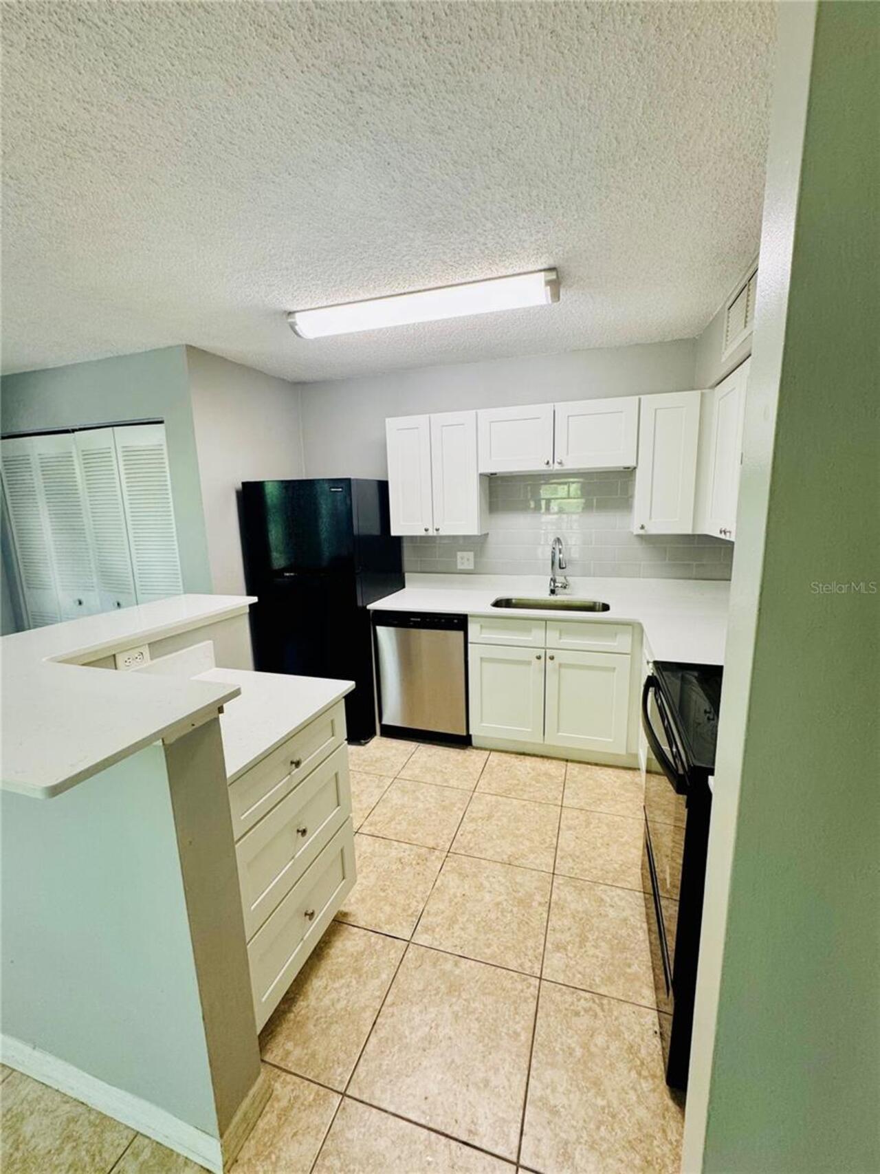 Listing Photo 9