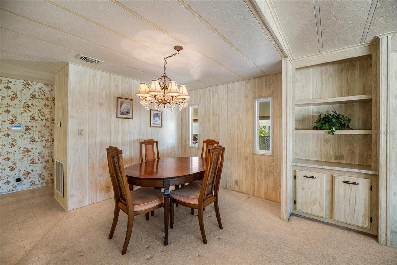 Listing Photo 10