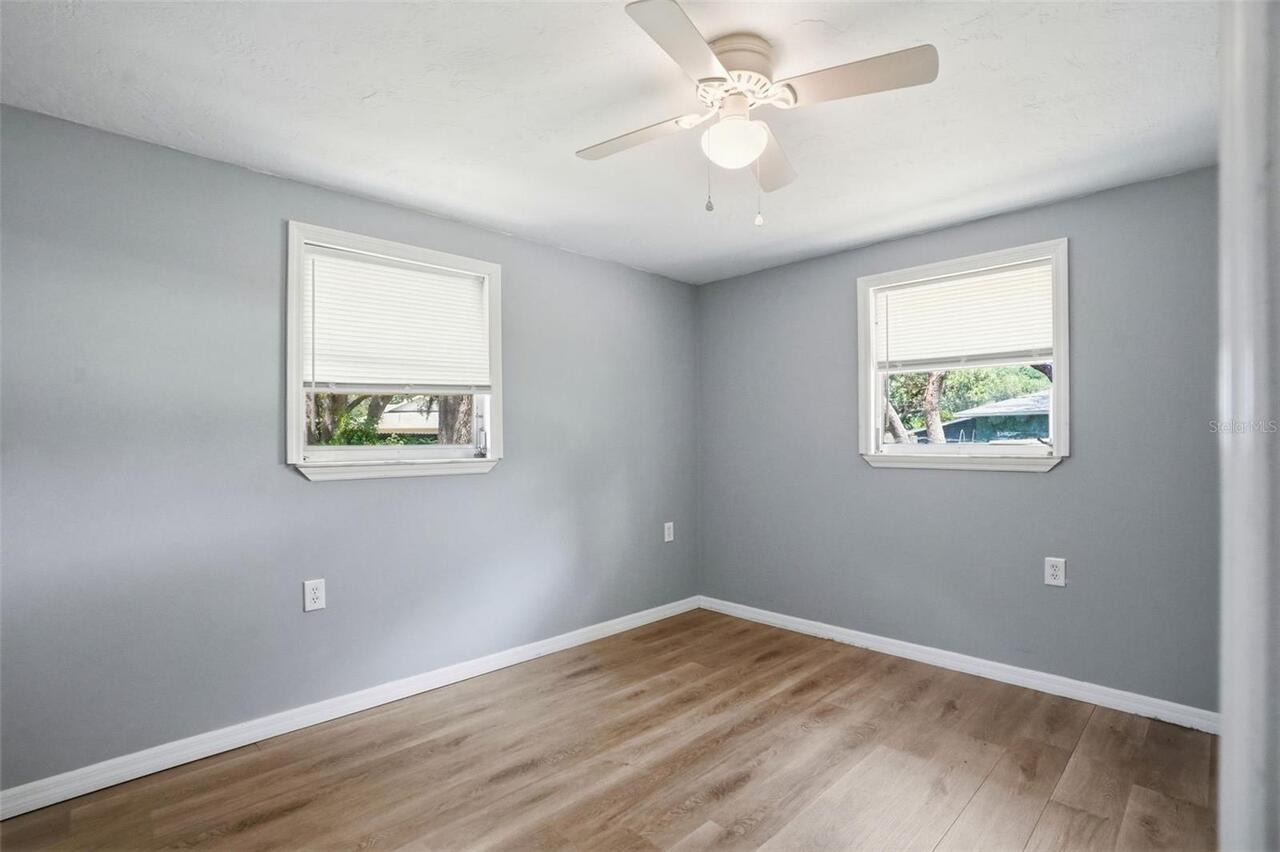 Listing Photo 33