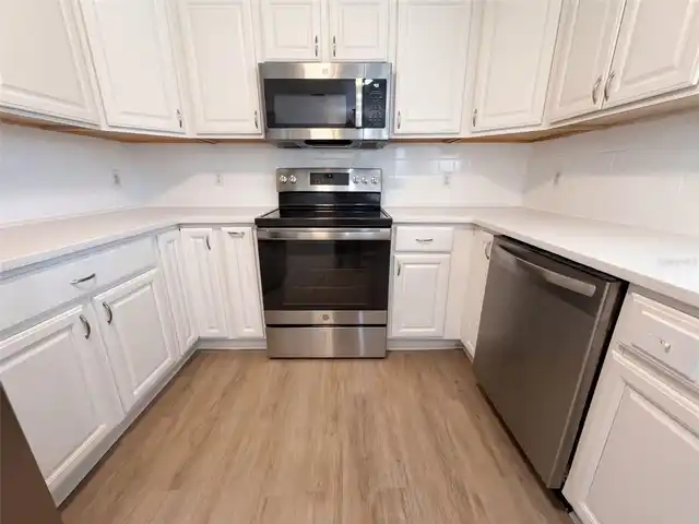 Listing Photo 13