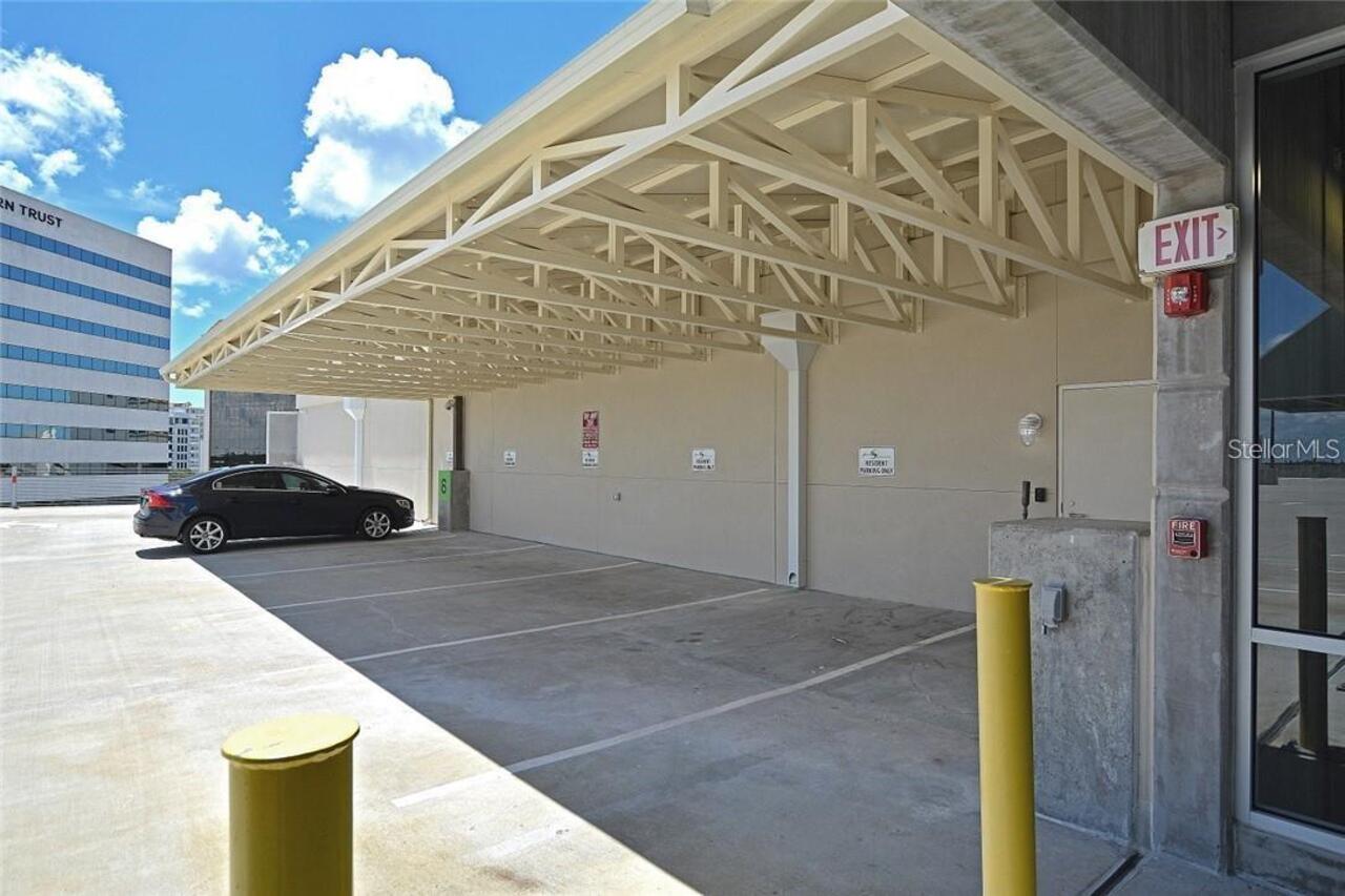 Listing Photo 17