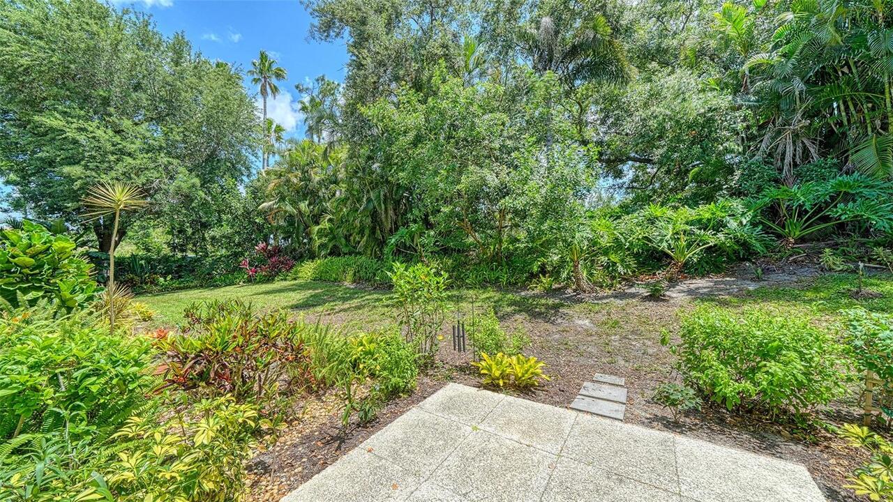 Listing Photo 10