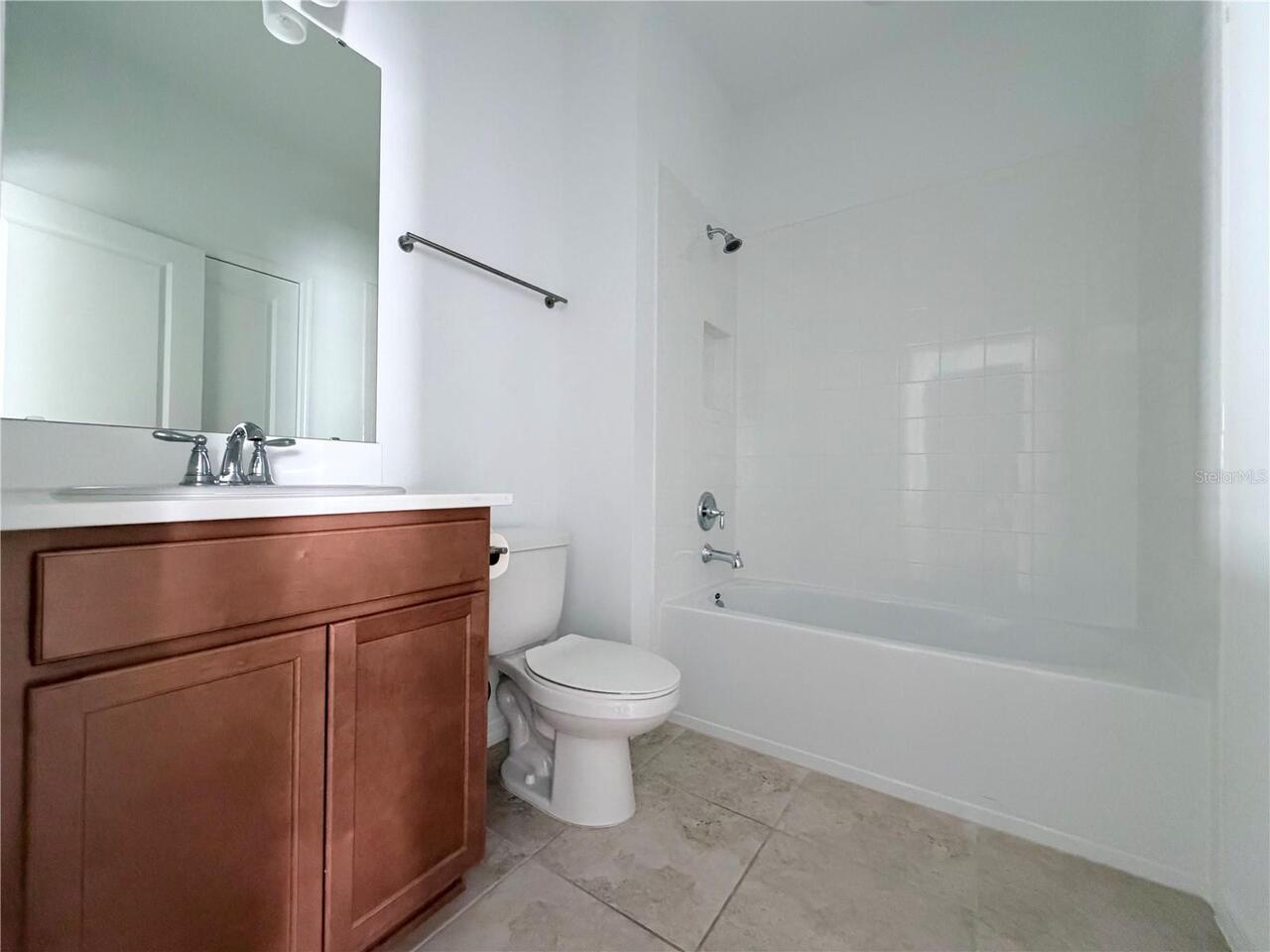 Listing Photo 20