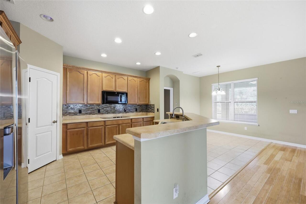 Listing Photo 23