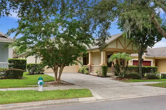 Listing Photo 8