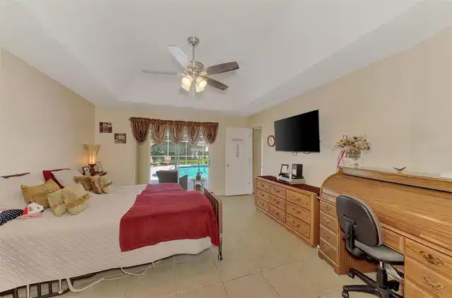 Listing Photo 18