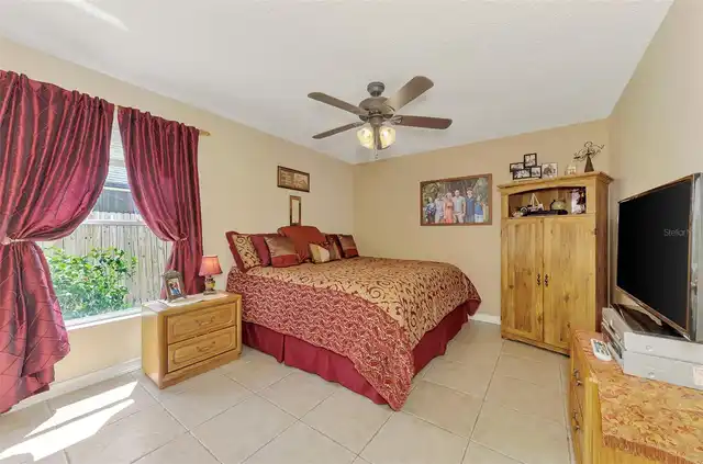 Listing Photo 24