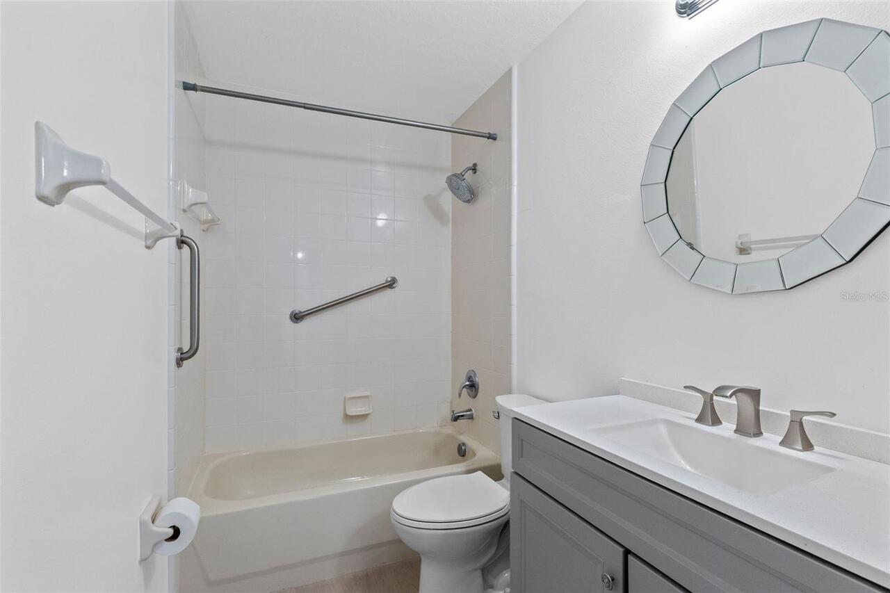 Listing Photo 15