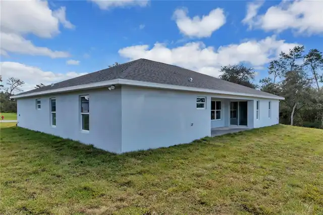Listing Photo 8