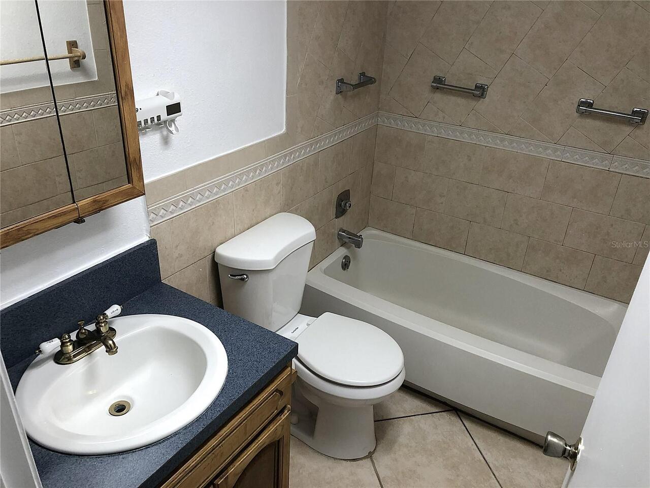 Listing Photo 14