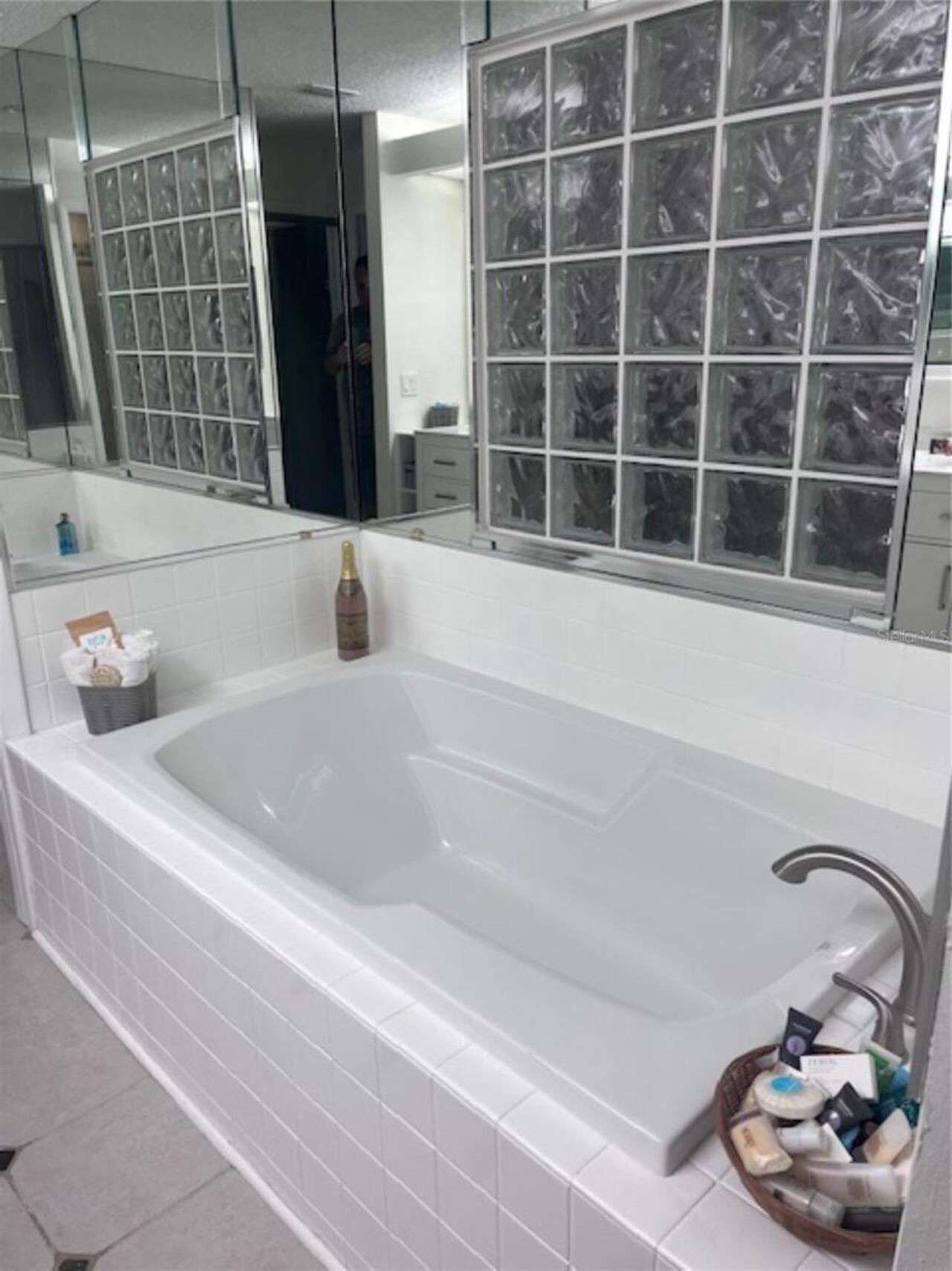 Listing Photo 29