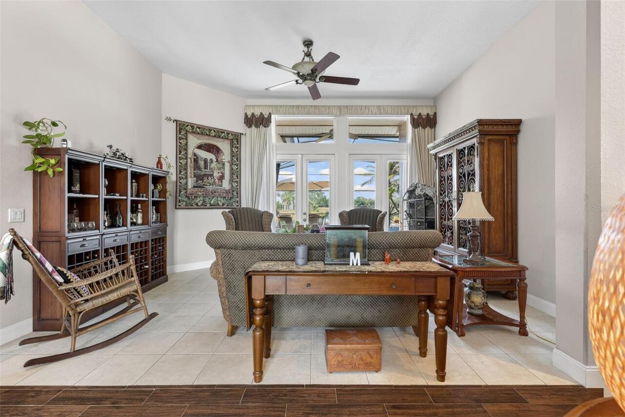 Listing Photo 11