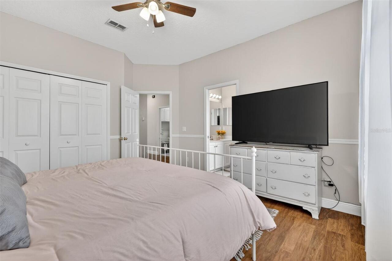 Listing Photo 34