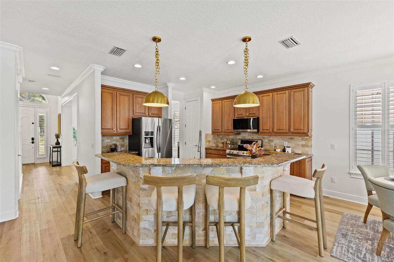 Listing Photo 10