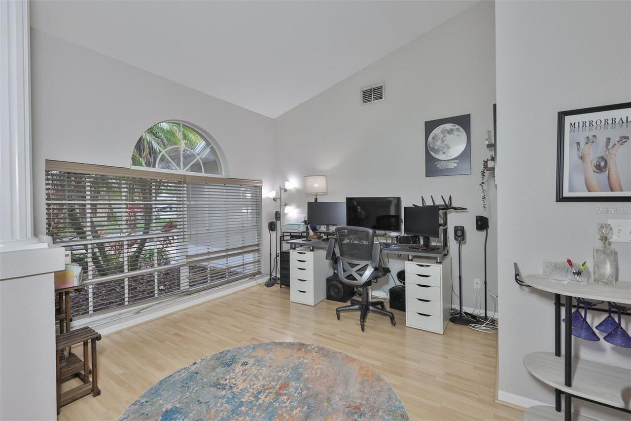 Listing Photo 22